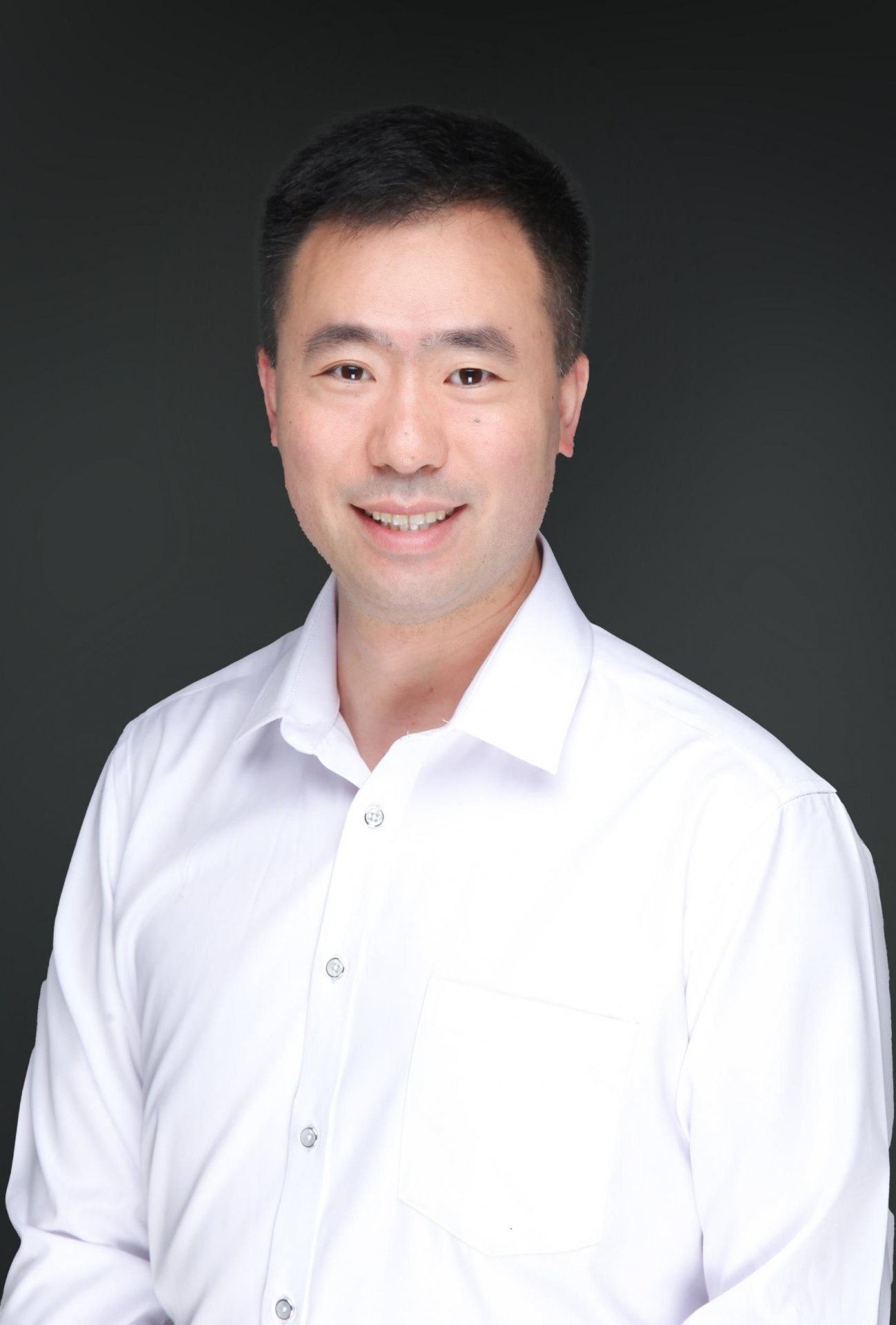 星空体育官网常用功能书记：魏峻